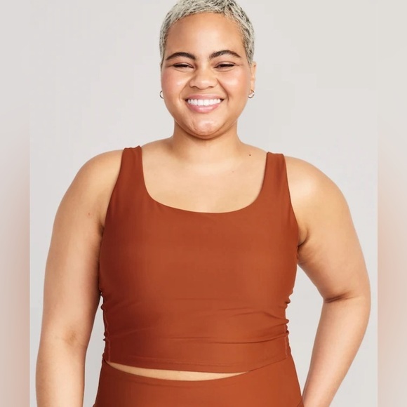 NWT! Old Navy Umbria Light Support PowerSoft Longline Sports Bra - 🤎 - Picture 6 of 9